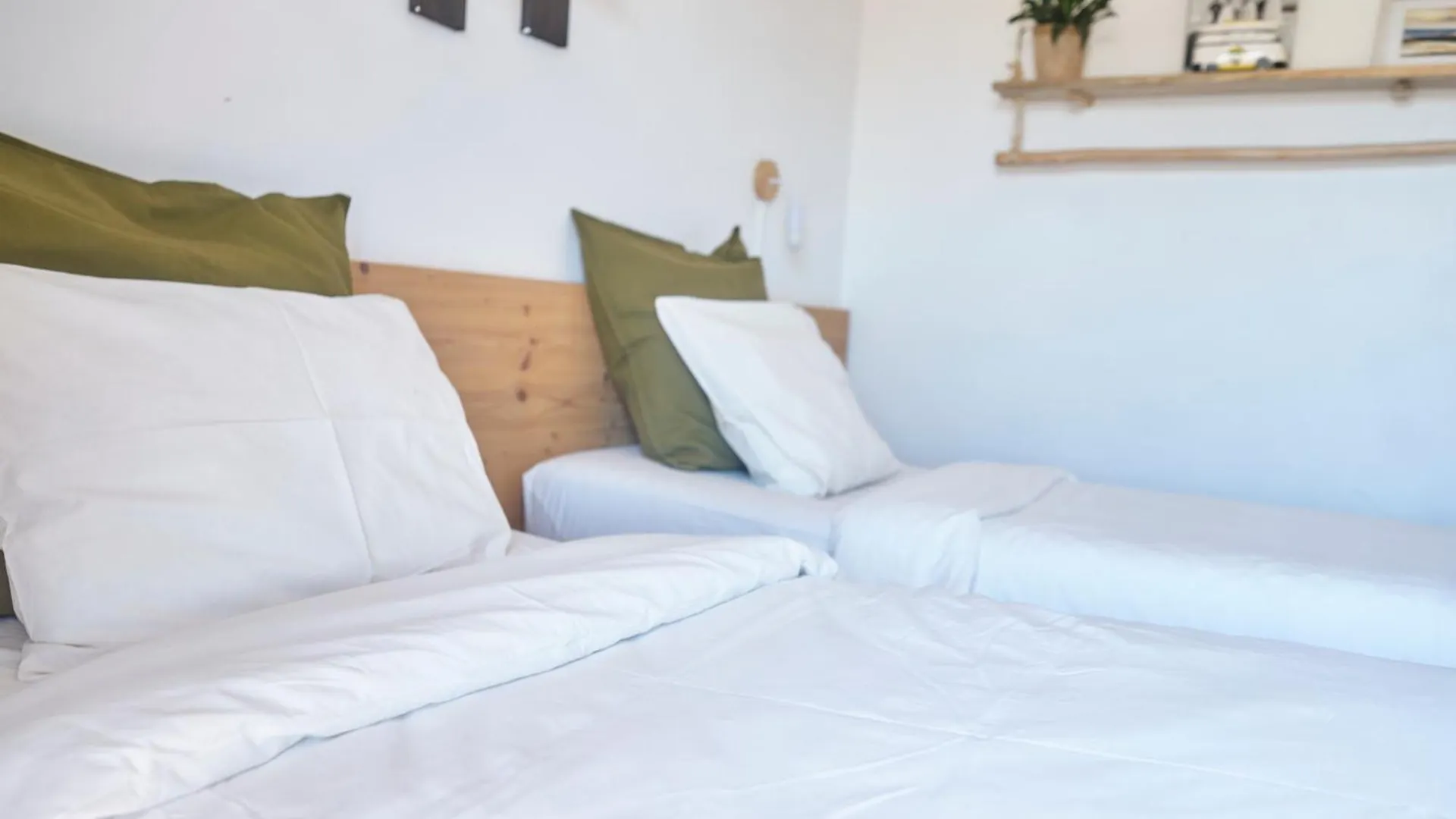 Algarve Surf Camp & Hostel Sagres
