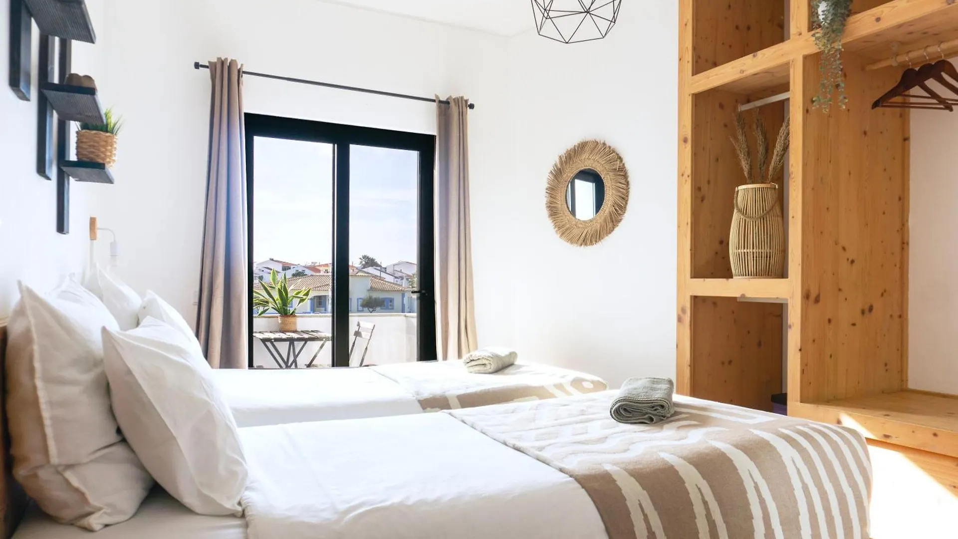 Algarve Surf Camp & Hostel Sagres